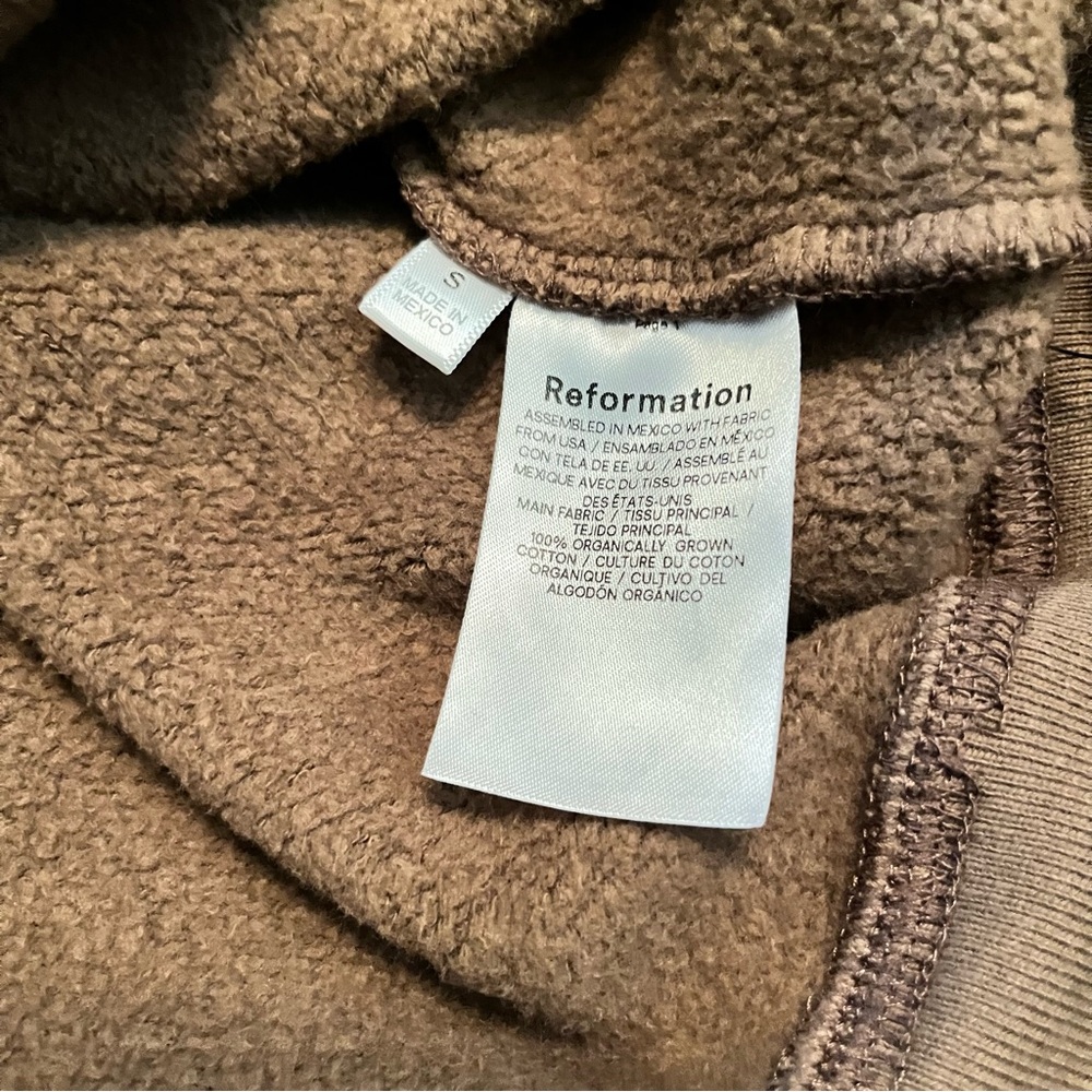 REFORMATION Vintage Oversized Polo Sweatshirt in Latte Size S - Picture 7 of 10